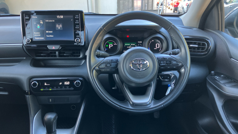 Toyota Yaris 1.5 Hybrid Design 5dr CVT Hybrid Hatchback